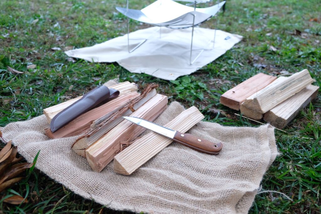 ヘレナイフ ディディガルガル レビュー｜バトニングから料理まで使える万能ナイフ